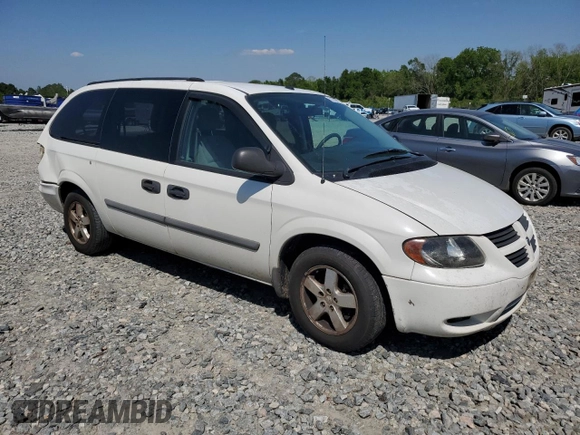 2007 Dodge Grand Caravan SE with VIN 1D4GP24R97B131542, listed as a Copart auction lot 52288185 with 203,695 mi miles and Salvage Title. Bid and sale history available at DreamBid. Image 4.