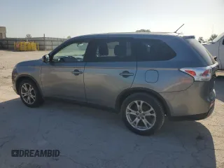 2015 Mitsubishi Outlander SE с VIN JA4AD3A35FZ006331, выставлен на аукционе Copart как лот 62083985 с пробегом 179 497 миль миль и Чистый • Clean title. История ставок и продаж доступна на DreamBid. Изображение 2.