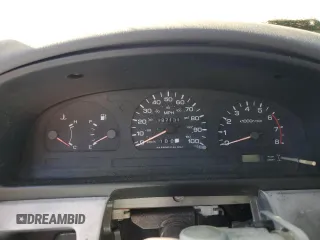 1994 Nissan Frontier с VIN 1N6SD11SXRC351851, выставлен на аукционе Copart как лот 77216224 с пробегом 227 131 миль миль и Чистый • Clean title. История ставок и продаж доступна на DreamBid. Изображение 9.