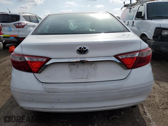 2015 Toyota Camry LE z VIN 4T1BD1FK5FU160965, wystawiony jako Copart lot #51188425 z przebiegiem 387 449 mil mil oraz Czysty tytuł • Clean title. Historia ofert i sprzedaży dostępna na DreamBid. Obrazek 6.