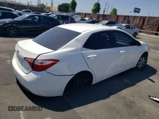 2016 Toyota Corolla L z VIN 5YFBURHE5GP516744, wystawiony jako Copart lot #56252835 z przebiegiem 122 338 mil mil oraz Szkoda całkowita • Salvage title. Historia ofert i sprzedaży dostępna na DreamBid. Obrazek 3.