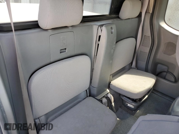 2005 Nissan Frontier XE с VIN 1N6BD06T35C462991, выставлен на аукционе Copart как лот 61284165 с пробегом 164 262 миль миль и Чистый • Clean title. История ставок и продаж доступна на DreamBid. Изображение 10.