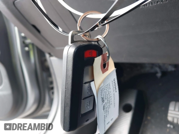 2021 Mitsubishi Outlander SE z VIN JA4APVAUXMU018576, wystawiony jako IAAI lot #42166527 z przebiegiem 126 732 mil mil oraz . Historia ofert i sprzedaży dostępna na DreamBid. Obrazek 11.