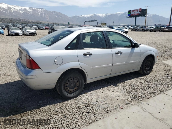 2005 Ford Focus S with VIN 1FAHP34N15W193100, listed as a Copart auction lot 52747555 with 66,634 mi miles and Salvage Title. Bid and sale history available at carsss.com. Image 3.