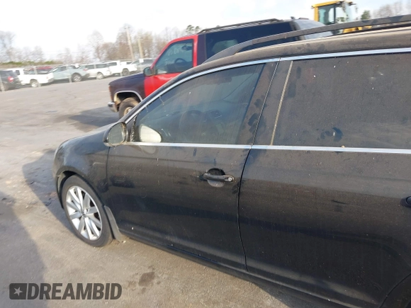 2012 Volkswagen Jetta TDI w/Sunroof & Nav с VIN 3VWPL7AJ9CM681652, выставлен на аукционе IAAI как лот 41847592 с пробегом 96 921 миль миль и . История ставок и продаж доступна на DreamBid. Изображение 6.