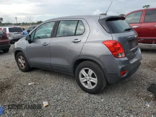 2020 Chevrolet Trax LS z VIN 3GNCJKSB3LL175622, wystawiony jako Copart lot #63316885 z przebiegiem Nie podano mil oraz Szkoda całkowita • Salvage title. Historia ofert i sprzedaży dostępna na DreamBid. Obrazek 2.