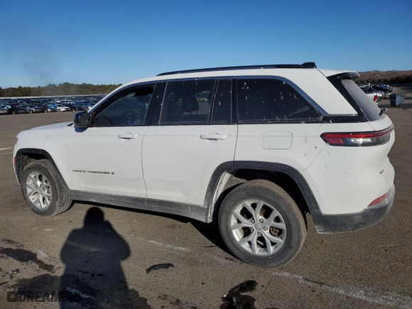 2023 Jeep Grand Cherokee Limited with VIN 1C4RJHBG6PC501206, listed as a Copart auction lot 45091525 with 59,503 mi miles and Salvage Title. Bid and sale history available at carsss.com. Image 2.