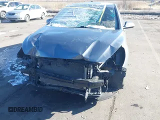2018 Hyundai Sonata Limited with VIN 5NPE34AF6JH670261, listed as a IAAI auction lot 41350253 with 120,075 mi miles. Bid and sale history available at carsss.com. Image 6.