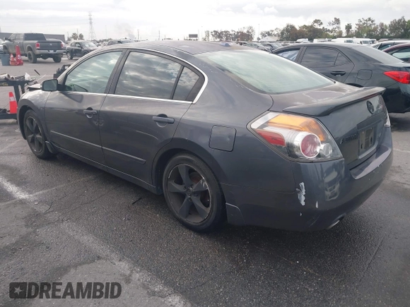 2007 Nissan Altima SL with VIN 1N4BL21E07N435982, listed as a IAAI auction lot 42044317 with 165,875 mi miles and . Bid and sale history available at carsss.com. Image 3.