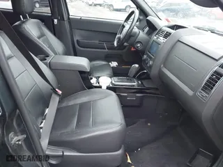 2009 Ford Escape Limited with VIN 1FMCU94G49KC50139, listed as a IAAI auction lot 41748414 with 176,919 mi miles. Bid and sale history available at carsss.com. Image 5.