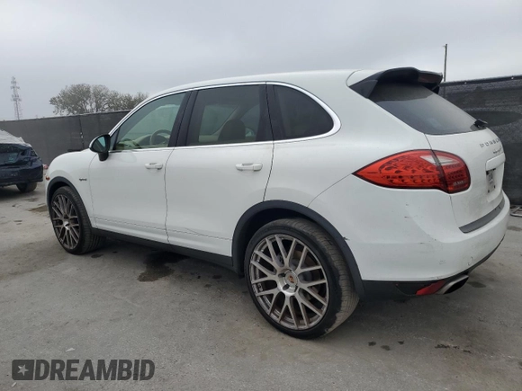 2014 Porsche Cayenne S Hybrid с VIN WP1AE2A25ELA50298, выставлен на аукционе Copart как лот 43164295 с пробегом 122 133 миль миль и Чистый • Clean title. История ставок и продаж доступна на DreamBid. Изображение 2.