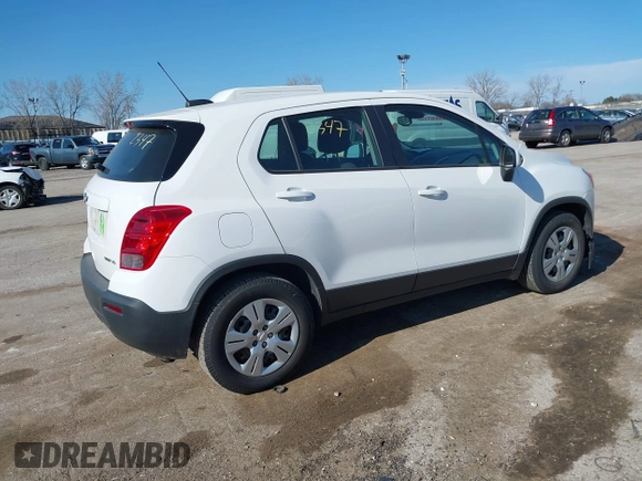 2016 Chevrolet Trax LS with VIN 3GNCJKSB4GL280174, listed as a IAAI auction lot 41982347 with 112,195 mi miles. Bid and sale history available at carsss.com. Image 4.