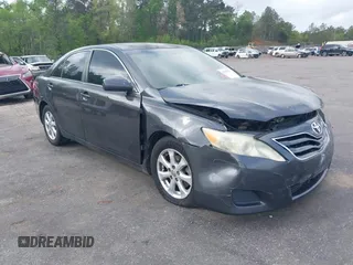 2011 Toyota Camry LE with VIN 4T1BF3EK2BU643802, listed as a IAAI auction lot 41932373 with Not Provided miles. Bid and sale history available at carsss.com. Image 1.