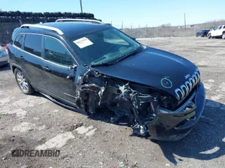 2017 Jeep Cherokee Limited with VIN 1C4PJMDBXHW636173, listed as a IAAI auction lot 41839296 with 92,468 mi miles. Bid and sale history available at carsss.com. Image 1.
