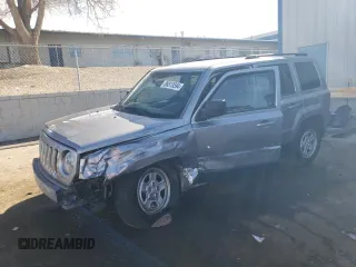 2016 Jeep Patriot Sport with VIN 1C4NJPBB0GD536766, listed as a Copart auction lot 86513594 with 183,727 mi miles and Salvage title. Bid and sale history available at DreamBid. Image 1.
