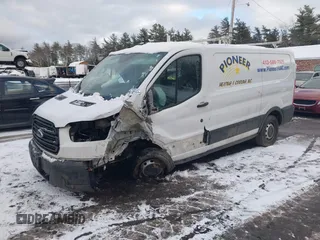2019 Ford Transit with VIN 1FTYR1YMXKKA90870, listed as a IAAI auction lot 41327304 with 92,865 mi miles and . Bid and sale history available at DreamBid. Image 2.