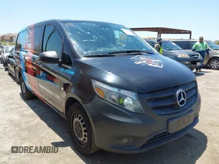 2016 Mercedes-Benz Metris Cargo z VIN WD3PG2EA1G3111599, wystawiony jako IAAI lot #42458945 z przebiegiem 113 506 mil mil oraz . Historia ofert i sprzedaży dostępna na DreamBid. Obrazek 1.