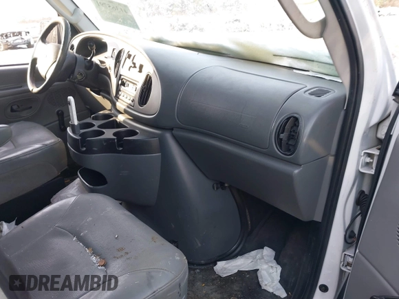 2006 Ford Econoline Cargo with VIN 1FTNE24WX6HB18195, listed as a IAAI auction lot 41365791 with 127,759 mi miles and . Bid and sale history available at DreamBid. Image 5.