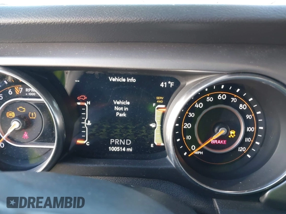 2018 Jeep Wrangler Unlimited Sport S с VIN 1C4HJXDG6JW110338, выставлен на аукционе IAAI как лот 39819803 с пробегом 100 514 миль миль и . История ставок и продаж доступна на DreamBid. Изображение 7.