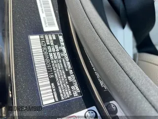 2022 Mercedes-Benz E 350 with VIN W1KZF8DB9NB097118, listed as a IAAI auction lot 42551140 with Not provided miles and . Bid and sale history available at DreamBid. Image 9.