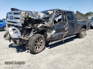 2015 Ford F-250 Lariat z VIN 1FT7W2BT4FEA12230, wystawiony jako Copart lot #57636325 z przebiegiem 367 412 mil mil oraz Nie do naprawy • Non repairable. Historia ofert i sprzedaży dostępna na DreamBid. Obrazek 1.