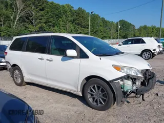 2013 Toyota Sienna XLE AAS с VIN 5TDYK3DC9DS382857, выставлен на аукционе IAAI как лот 42653901 с пробегом 118 790 миль миль и . История ставок и продаж доступна на DreamBid. Изображение 14.