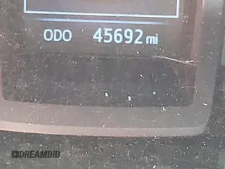 2021 Toyota Tacoma SR z VIN 3TMCZ5AN4MM373247, wystawiony jako IAAI lot #41982617 z przebiegiem 45 692 mil mil oraz . Historia ofert i sprzedaży dostępna na DreamBid. Obrazek 15.