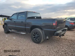2006 GMC Sierra Denali z VIN 2GTEK63N661316610, wystawiony jako Copart lot #88360765 z przebiegiem 175 759 mil mil oraz Szkody całkowita. Historia ofert i sprzedaży dostępna na DreamBid. Obrazek 2.