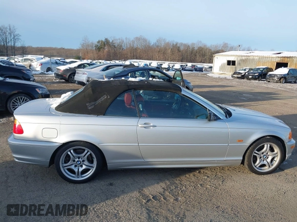2001 BMW 3 Series 330Ci with VIN WBABS53421JU82591, listed as a IAAI auction lot 41277310 with 99,109 mi miles. Bid and sale history available at carsss.com. Image 13.