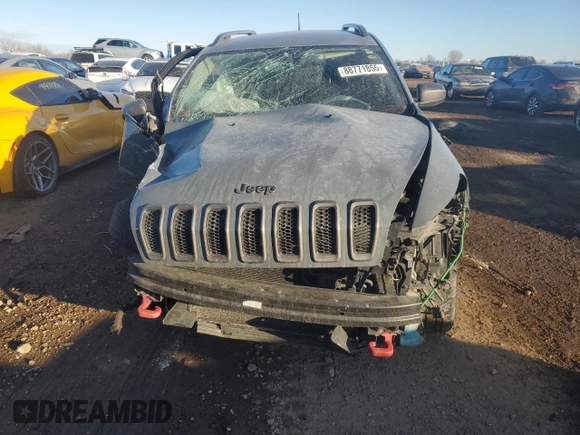 2015 Jeep Cherokee Trailhawk with VIN 1C4PJMBB2FW503522, listed as a Copart auction lot 88771855 with Not provided miles and Salvage title. Bid and sale history available at DreamBid. Image 5.