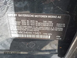 2013 BMW X5 xDrive50i z VIN 5UXZV8C54D0C15421, wystawiony jako IAAI lot #42298535 z przebiegiem 118 890 mil mil oraz . Historia ofert i sprzedaży dostępna na DreamBid. Obrazek 9.