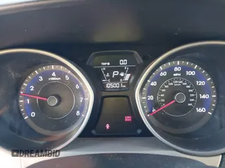 2014 Hyundai Elantra SE with VIN 5NPDH4AE4EH526573, listed as a IAAI auction lot 42443470 with 105,001 mi miles and . Bid and sale history available at DreamBid. Image 7.