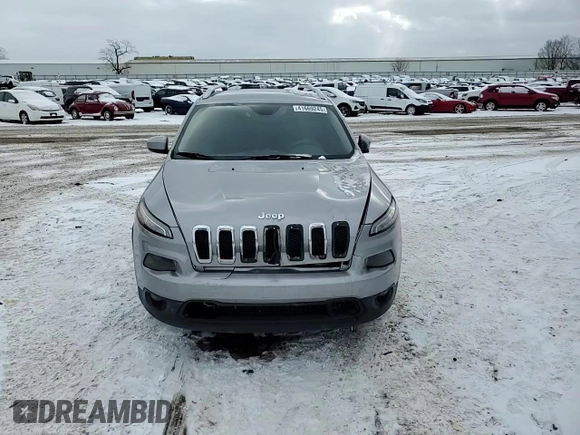 2018 Jeep Cherokee Latitude with VIN 1C4PJLCX3JD531239, listed as a Copart auction lot 41669245 with 113,998 mi miles and Clean title. Bid and sale history available at DreamBid. Image 12.