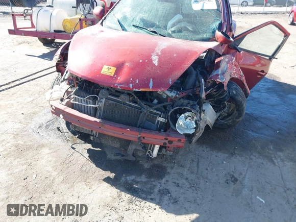 2011 Nissan Juke SL with VIN JN8AF5MV9BT009677, listed as a IAAI auction lot 40600306 with 159,818 mi miles. Bid and sale history available at carsss.com. Image 6.