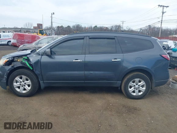 2014 Chevrolet Traverse LS z VIN 1GNKVFKD3EJ187997, wystawiony jako IAAI lot #41834781 z przebiegiem 150 994 mil mil oraz . Historia ofert i sprzedaży dostępna na DreamBid. Obrazek 14.