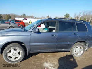 2006 Toyota Highlander w/3rd Row with VIN JTEEP21A660177368, listed as a IAAI auction lot 41795565 with 184,745 mi miles. Bid and sale history available at carsss.com. Image 14.