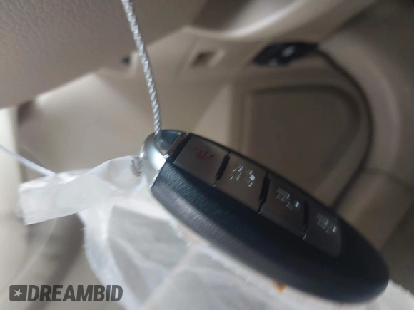 2014 Nissan Altima SV with VIN 1N4AL3AP0EC278546, listed as a IAAI auction lot 41762901 with 121,756 mi miles and . Bid and sale history available at DreamBid. Image 11.