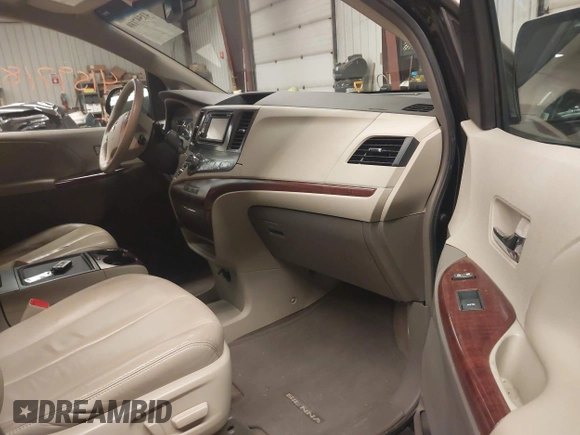 2013 Toyota Sienna XLE with VIN 5TDDK3DC0DS067993, listed as a IAAI auction lot 41597189 with 159,314 mi miles and . Bid and sale history available at DreamBid. Image 5.
