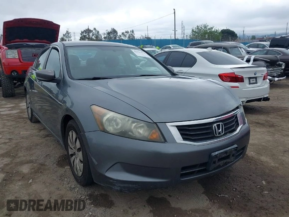 2010 Honda Accord LX z VIN 1HGCP2F30AA102840, wystawiony jako IAAI lot #41922528 z przebiegiem 147 318 mil mil oraz . Historia ofert i sprzedaży dostępna na DreamBid. Obrazek 1.