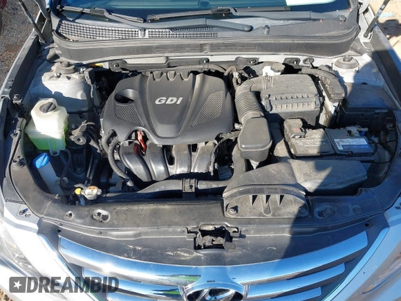 2014 Hyundai Sonata SE with VIN 5NPEC4AC0EH848726, listed as a IAAI auction lot 41747200 with 121,720 mi miles and . Bid and sale history available at DreamBid. Image 10.