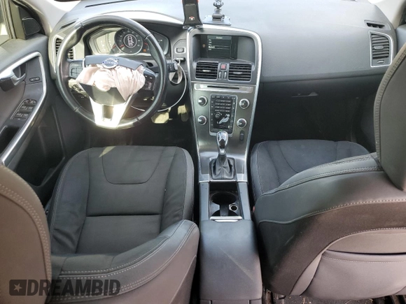 2015 Volvo XC60 T5 Drive-E with VIN YV440MDJ1F2689374, listed as a Copart auction lot 44443775 with 190,807 mi miles and Salvage Title. Bid and sale history available at carsss.com. Image 8.