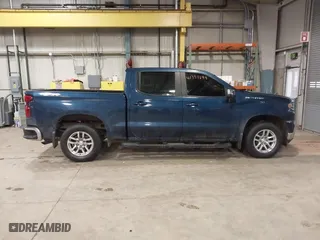 2019 Chevrolet Silverado 1500 LT with VIN 1GCUYDED9KZ121072, listed as a IAAI auction lot 41391898 with 94,456 mi miles. Bid and sale history available at carsss.com. Image 14.