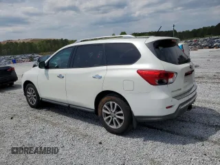 2016 Nissan Pathfinder SV with VIN 5N1AR2MM1GC608987, listed as a Copart auction lot 52672025 with 131,211 mi miles and Clean Title. Bid and sale history available at carsss.com. Image 2.