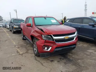 2016 Chevrolet Colorado 2WD Z71 with VIN 1GCGSDE39G1371407, listed as a IAAI auction lot 41796632 with 185,422 mi miles. Bid and sale history available at carsss.com. Image 1.