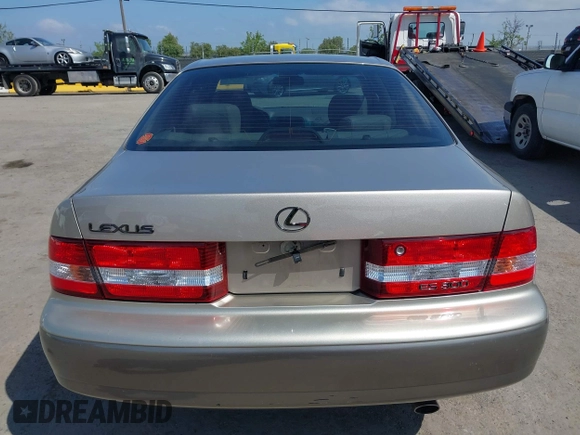 2000 Lexus ES 300 с VIN JT8BF28G7Y0263049, выставлен на аукционе IAAI как лот 42076232 с пробегом 120 805 миль миль и . История ставок и продаж доступна на DreamBid. Изображение 16.