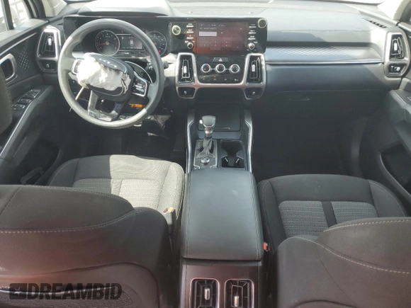 2022 Kia Sorento LX with VIN 5XYRG4LC2NG085408, listed as a Copart auction lot 53488085 with 42,325 mi miles and Salvage title. Bid and sale history available at DreamBid. Image 8.