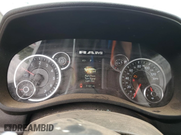 2022 Ram 2500 Tradesman with VIN 3C6MR5AJ2NG402981, listed as a Copart auction lot 69225254 with 31,321 mi miles and Salvage Title. Bid and sale history available at carsss.com. Image 9.