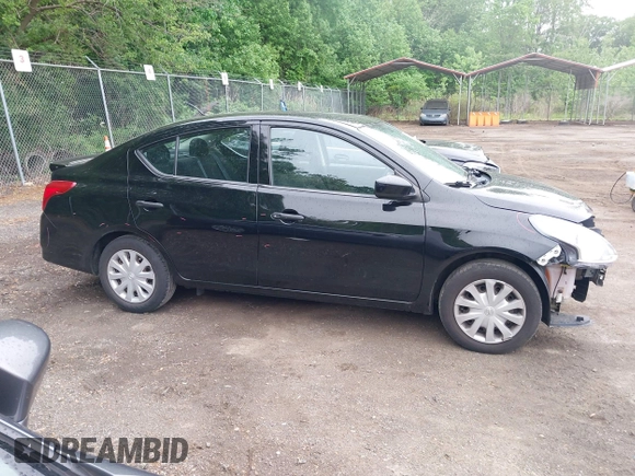 2019 Nissan Versa SV with VIN 3N1CN7APXKL846678, listed as a IAAI auction lot 42185136 with 117,807 mi miles and . Bid and sale history available at DreamBid. Image 13.