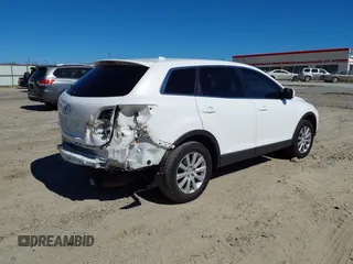 2009 Mazda CX-9 Touring with VIN JM3TB28A890176167, listed as a IAAI auction lot 41826703 with 207,109 mi miles. Bid and sale history available at carsss.com. Image 4.