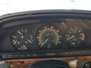1986 Mercedes-Benz 560 with VIN WDBCA39D6GA238259, listed as a Copart auction lot 89204495 with 106,746 mi miles and Salvage Title. Bid and sale history available at DreamBid. Image 9.